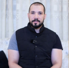 عبد الله رشدي يتحدث لأول مرة عن زوجته: أحبتني من قلبها وتستحق أن تعامل كملكة